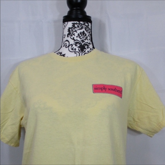 SIMPLY SOUTHERN Short Sleeve Tee Size Medium - Picture 2 of 6